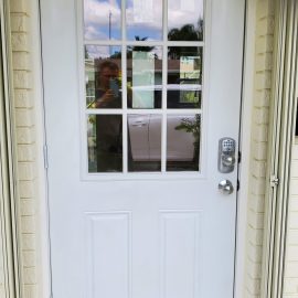 11_Door